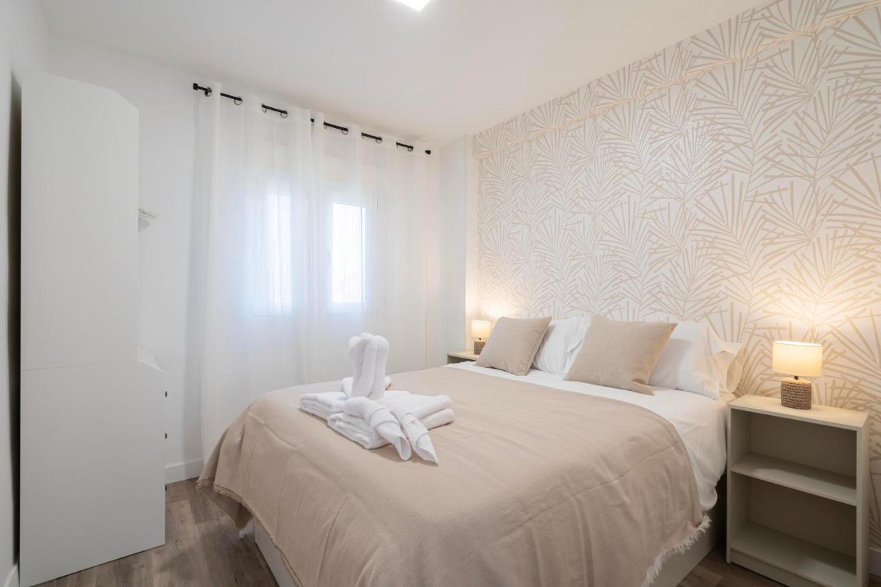 For You Rentals Moderno Apartamento Temporal Cerca Zoo Y Del Parque De Atracciones Ceb76 Madri Exterior foto