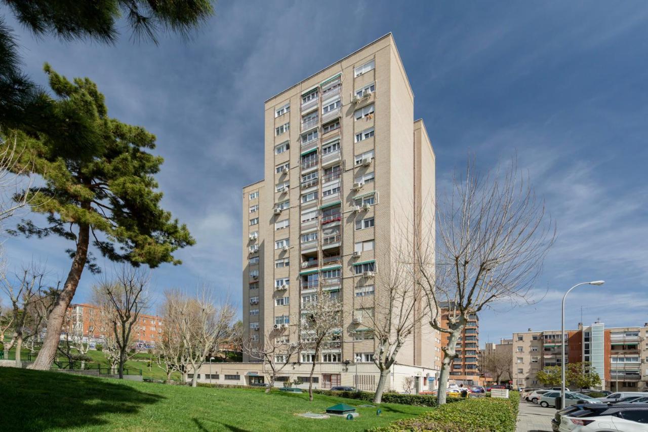 For You Rentals Moderno Apartamento Temporal Cerca Zoo Y Del Parque De Atracciones Ceb76 Madri Exterior foto