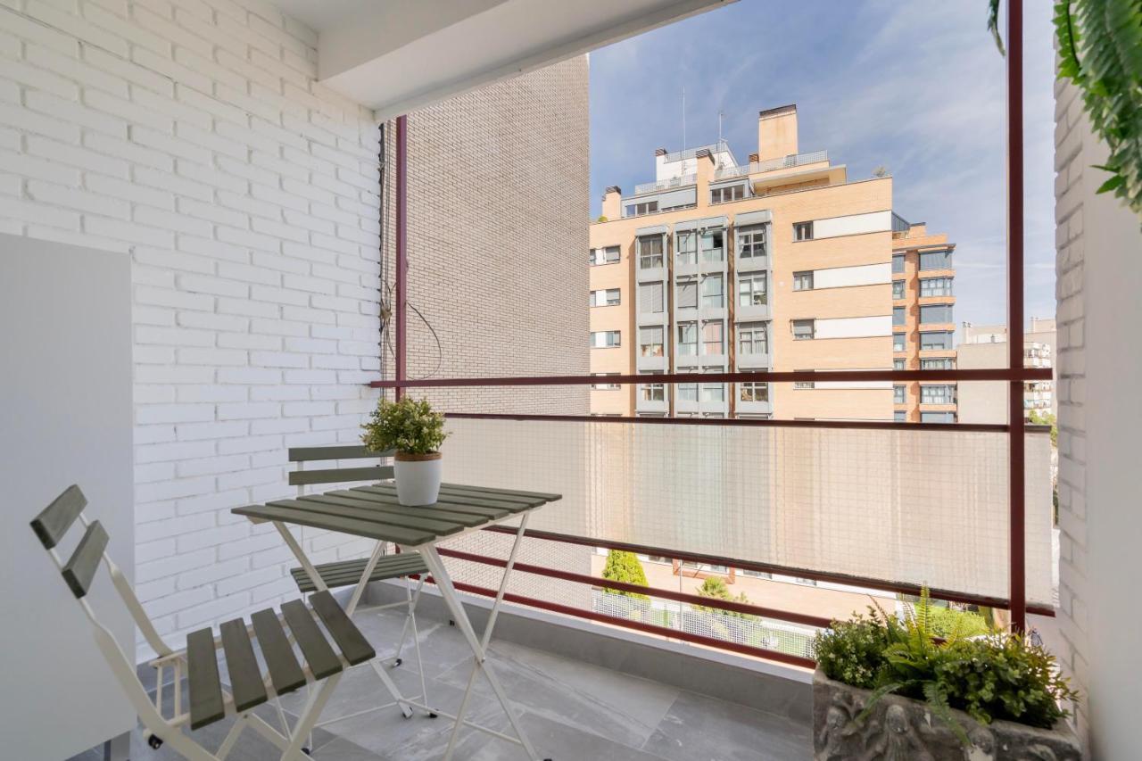 For You Rentals Moderno Apartamento Temporal Cerca Zoo Y Del Parque De Atracciones Ceb76 Madri Exterior foto
