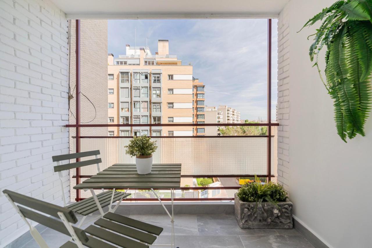 For You Rentals Moderno Apartamento Temporal Cerca Zoo Y Del Parque De Atracciones Ceb76 Madri Exterior foto